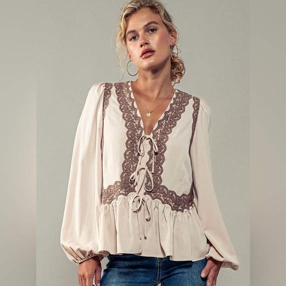 Boho Romantic Elegance Blouse - Picture 4 of 5